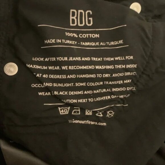 👖 NWT BDG Urban Outfitters Mom Jeans – W27 L32 – 100% Cotton - Picture 4 of 5